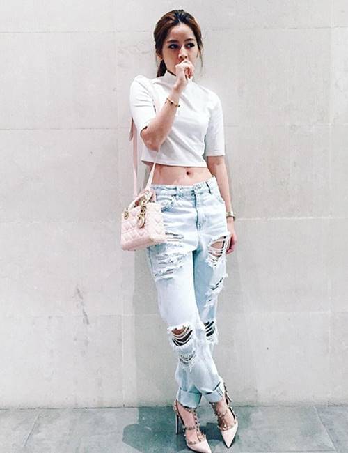 Cuộc cách tân đáng nể của jean ống loe và jean rách rưới - 12