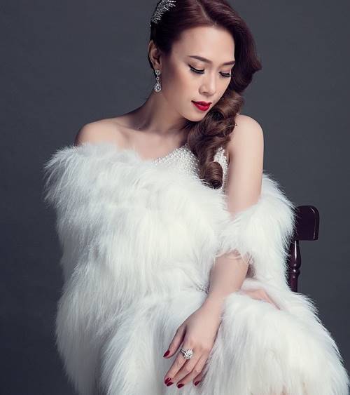 Mỹ Tâm "biến hình" từ "hai lúa" đến "nữ hoàng" như này! - 10