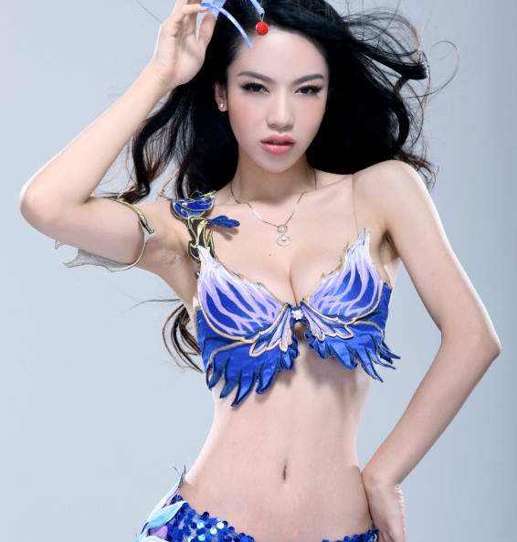 Đường cong sexy của 3 cô bồ "tài tử sát gái số 1 TVB" - 3