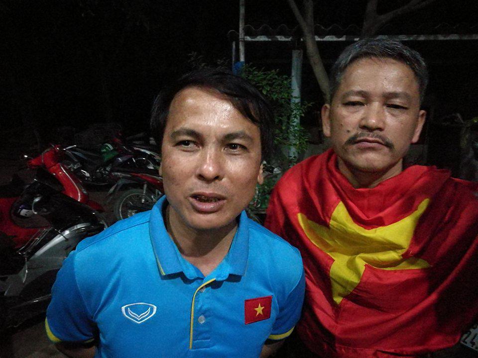 Bố "siêu nhân" Quang Hải: “Tôi thức đến 3 giờ sáng để tiếp người hâm mộ” - 1