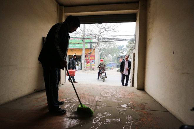 Kinh hoàng tuyến đường đi qua là muốn ho “rụng phổi” ở Hà Nội - 7