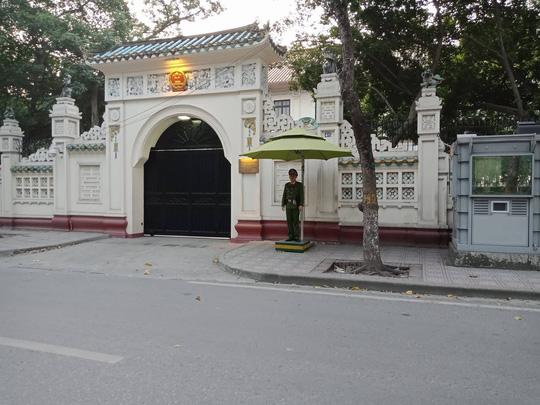 Đại sứ quán Trung Quốc mở cửa cấp visa riêng cho cổ động viên U23 Việt Nam - 1