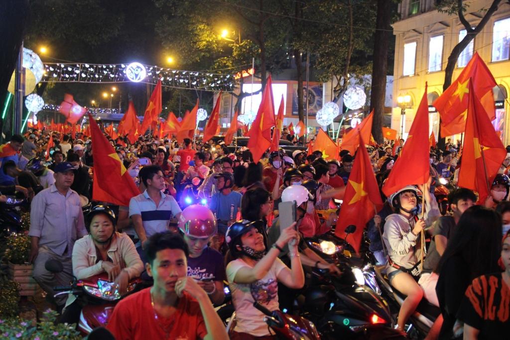 Chung kết U23 Việt Nam: 10 màn hình “khủng” ở Sài Gòn phục vụ người xem - 3