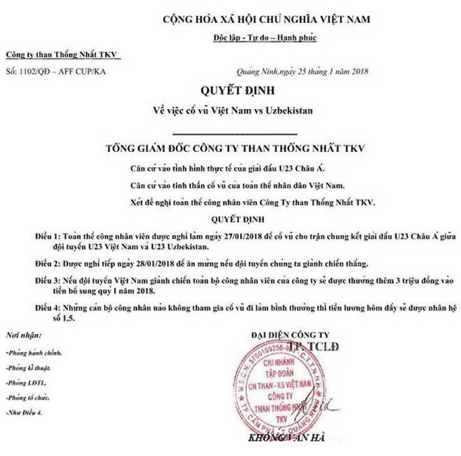 Điều tra văn bản giả mạo cho công nhân nghỉ làm xem chung kết U23 - 2
