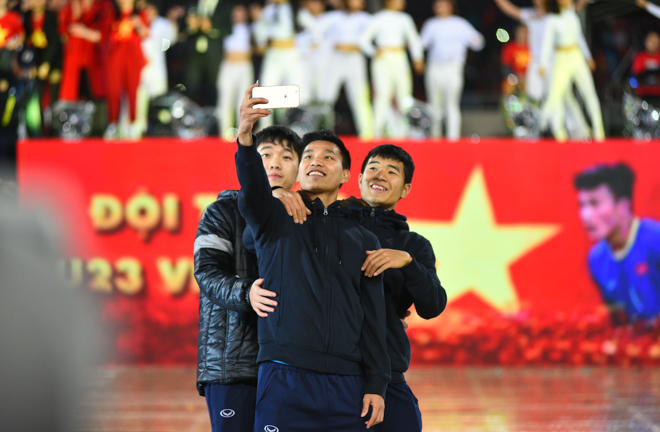 Nhìn lại những hình ảnh ấn tượng trong đêm vinh danh đội tuyển U23 Việt Nam - 11