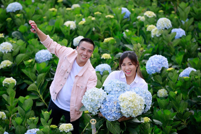 Nữ MC "Chúng tôi là chiến sĩ" tung ảnh cưới lần hai tại Đà Lạt - 10