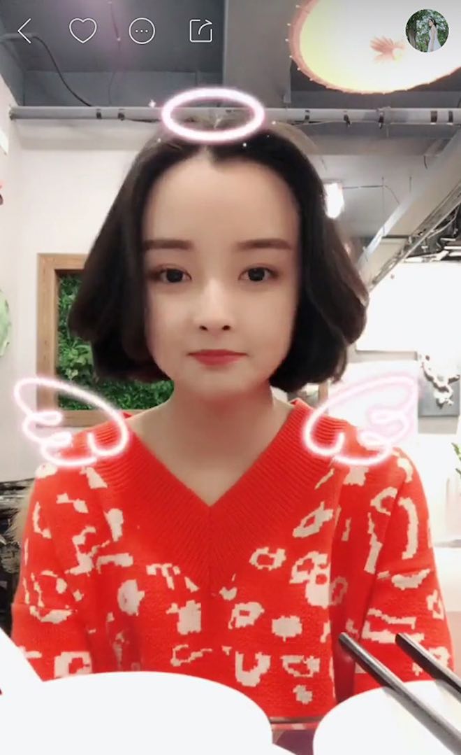 Ứng dụng chia sẻ clip Kwai bỗng "hot xình xịch" vì... một cô gái - 2