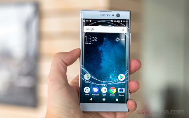 Đánh ví Sony Xperia XA2: Sự vượt trội trường đoản cú mùng hình và pin - 4