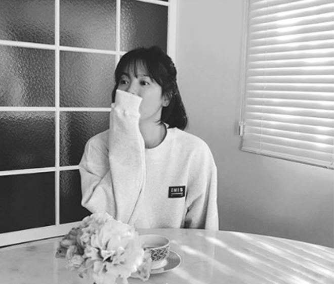 Song Hye Kyo tiết lộ cuộc sống tân hôn "mật ngọt" - 2