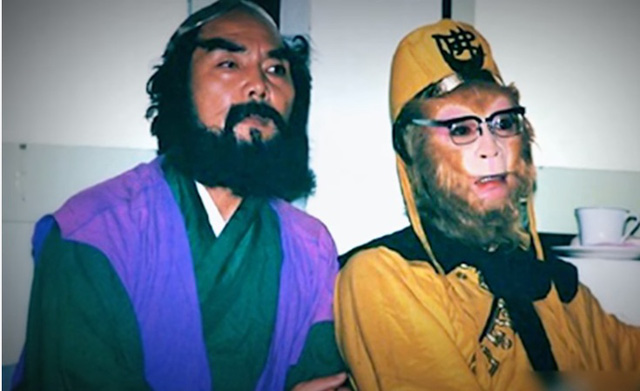 Sao bị cận thị đóng phim gây nên bao chuyện dở khóc dở cười - 21