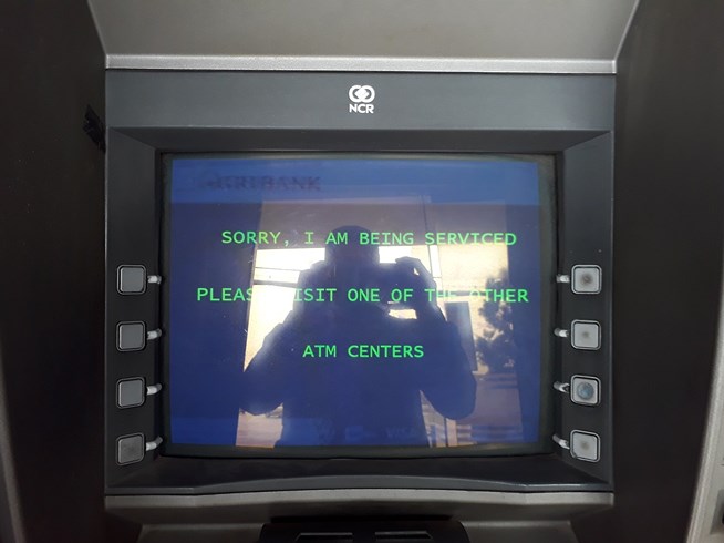 ATM quá tải, cãi lộn vì không rút được tiền tiêu Tết - 4