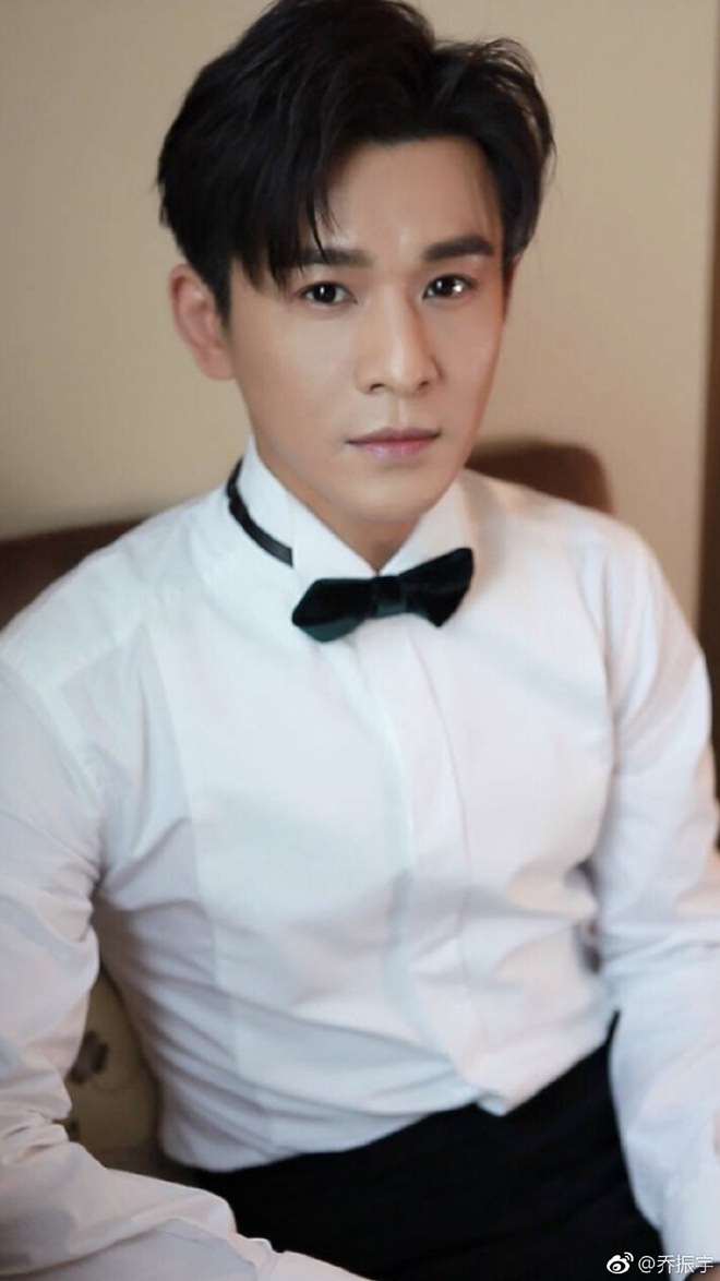 Số phận trái ngược của Lưu Diệc Phi và dàn sao "Kim phấn thế gia" sau 15 năm - 8