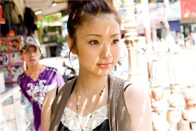 "Mỹ nữ Nhật rong chơi ở Việt Nam" nuột nà như gái 18 - 2