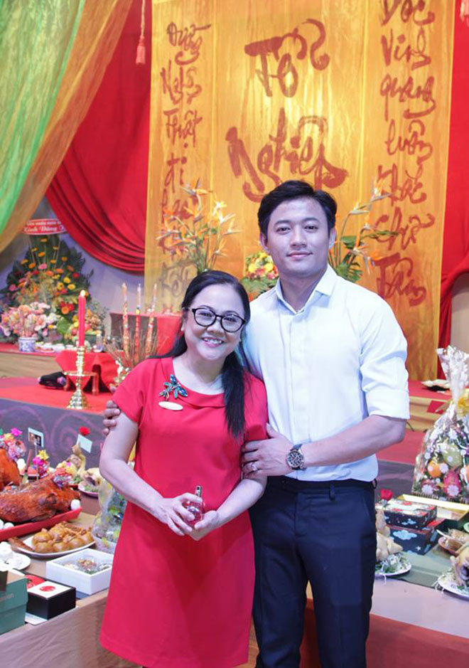 Sân khấu kịch Hoàng Thái Thanh: 8 năm bù lỗ, liên tục hủy diễn vì ế khách - 5