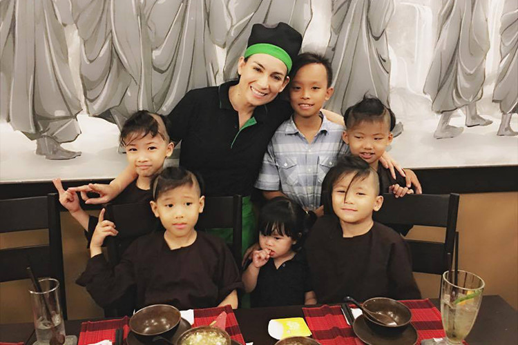 Lý do Phi Nhung nhiều lần yêu say đắm nhưng không lấy chồng - 2