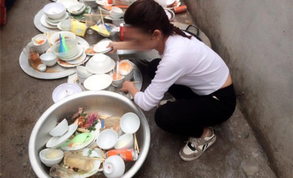 Nỗi khiếp đảm của nàng dâu phải rửa bát suốt 7 ngày Tết - 1