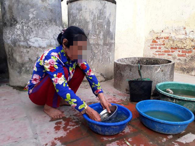 Nóng 24h qua: Nữ sinh nhập viện với cây dao cắm thẳng trên trán - 4