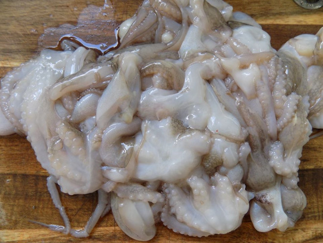 Cách làm gỏi bạch tuộc thơm ngon, bổ dưỡng đãi cả nhà - 4