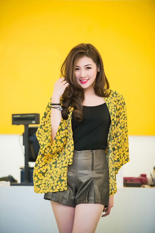 Vóc dáng nuột nà đáng nể của "bạn gái" Noo Phước Thịnh - 13