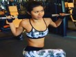 "Cô tiên răng thỏ" mướt mát mồ hôi vẫn siêu quyến rũ