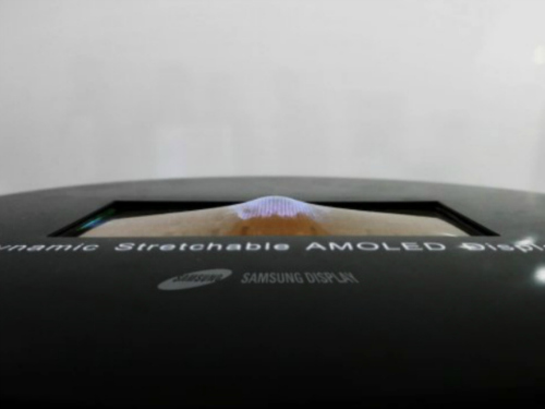 Samsung sắp trình làng màn hình OLED có khả năng co giãn