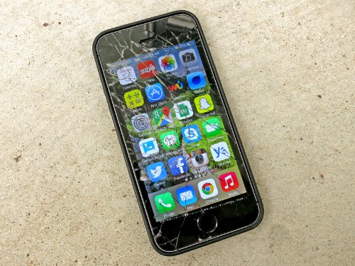 Người dùng iPhone sẽ được sửa chữa màn hình nhanh, đảm bảo hơn