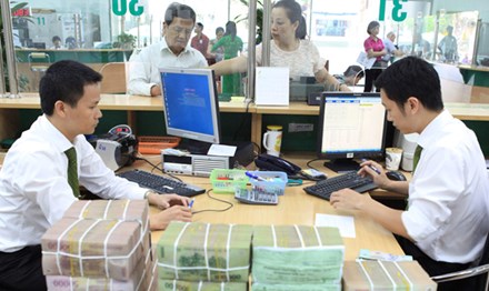 Ngân hàng Nhà nước đã “bơm- hút” tiền tệ thế nào? - 1