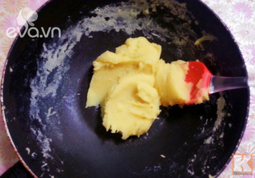 Bánh Trung thu khoai lang tím vừa ngon lại đẹp mắt - 3