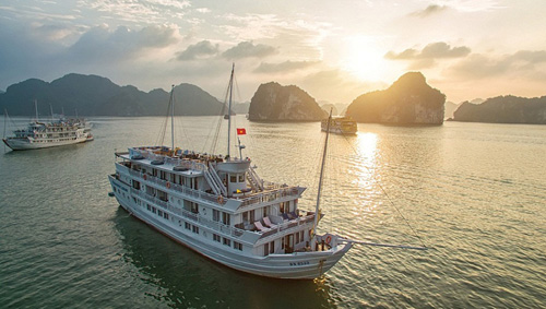 Top 5 du thuyền đẳng cấp 5 sao tại Hạ Long - 2
