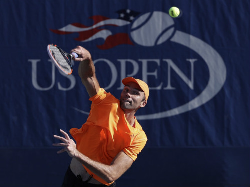 US Open: “Tiến sĩ giao bóng” phá kỉ lục tồn tại 17 năm - 1