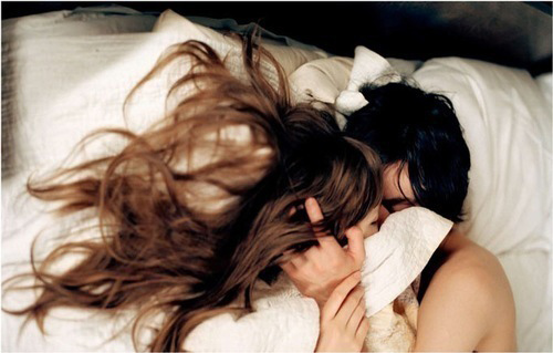 Hoảng sợ vì bạn trai có