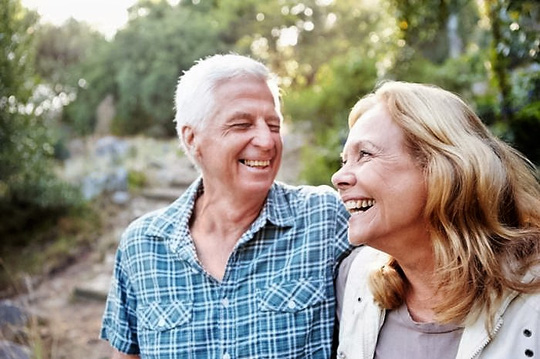 Người cao tuổi làm