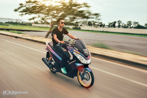 Ngắm Honda PCX 150 độ vàng siêu đắt của &#34;dân chơi&#34; - 7