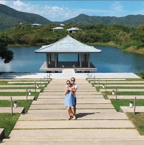 "Phát hờn" chuyến du lịch ngọt ngào của vợ chồng Hà Tăng - 1