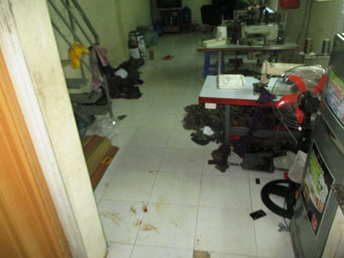 Nhóm thanh niên đánh chết người vì bị chiếu đèn xe vào mặt - 1