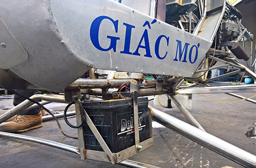 Cận cảnh máy bay vừa cất cánh của “hai lúa” Bình Dương - 4