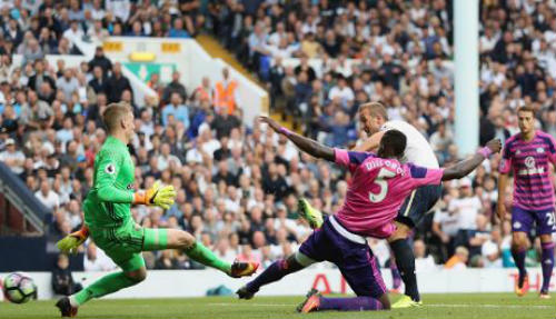 Tottenham - Sunderland: Sai lầm khó thứ tha - 1