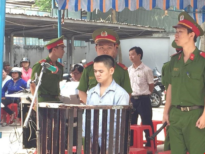 Giết đồng nghiệp vì bị nhận xét làm việc chưa tốt - 1