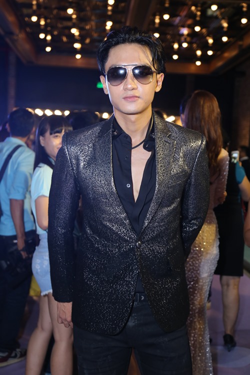 Lê Khánh tình tứ bên chồng trong ngày tái xuất phim ảnh - 7