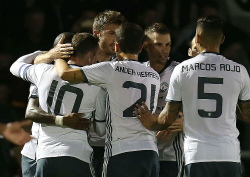 MU: Rooney xem lời chỉ trích mình chỉ là rác rưởi - 2