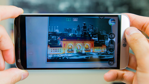 Những smartphone có camera selfie “đỉnh” nhất - 1