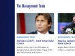 Chelsea khủng hoảng: Mourinho, Conte đều bị "trói tay"