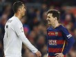 Không ra sân, Messi im ắng nhưng giận dữ như Ronaldo