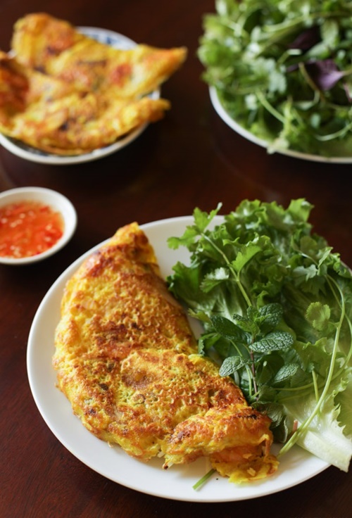 Cách làm bánh xèo giòn bùi đúng kiểu Nam Bộ - 3