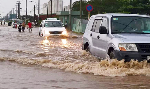 Vì sao &#34;Sài Gòn thất thủ&#34; sau trận mưa lịch sử? - 4