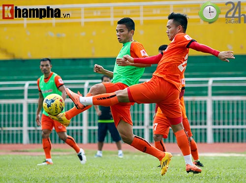 Tuyển thủ Việt Nam luyện đá tiki-taka "như Barca" - 7