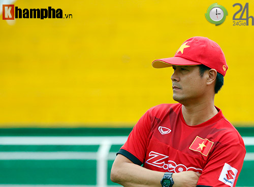 Tuyển thủ Việt Nam luyện đá tiki-taka "như Barca" - 9