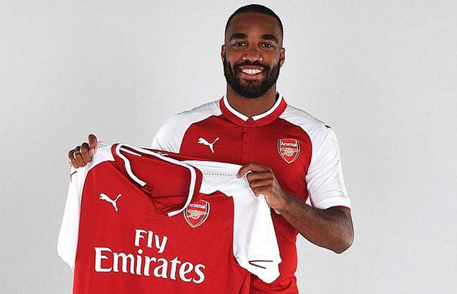 Arsenal mua tiền đạo giá 52 triệu bảng, Sanchez nổi loạn - 1