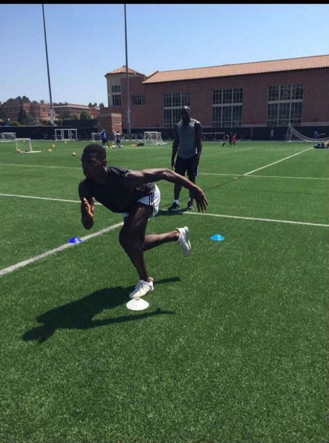 MU: Bom tấn Lukaku tập luyện ở Mỹ, Pogba giúp kiểm tra y tế - 3