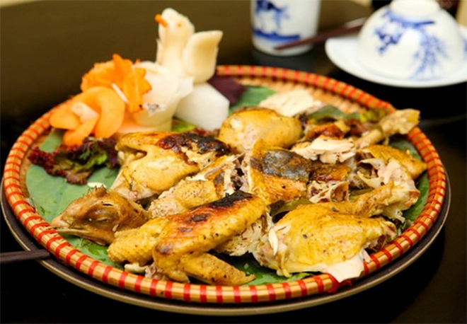Gà bọc đất sét - món ăn của gã ăn mày lên bàn tiệc Hoàng cung - 3